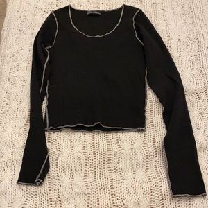 Brandy Melville sweater